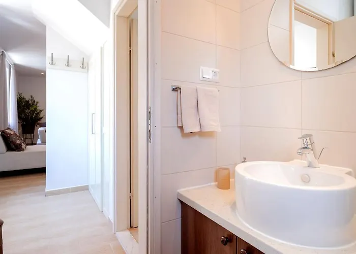 Everything Just A Few Steps Away Apartament